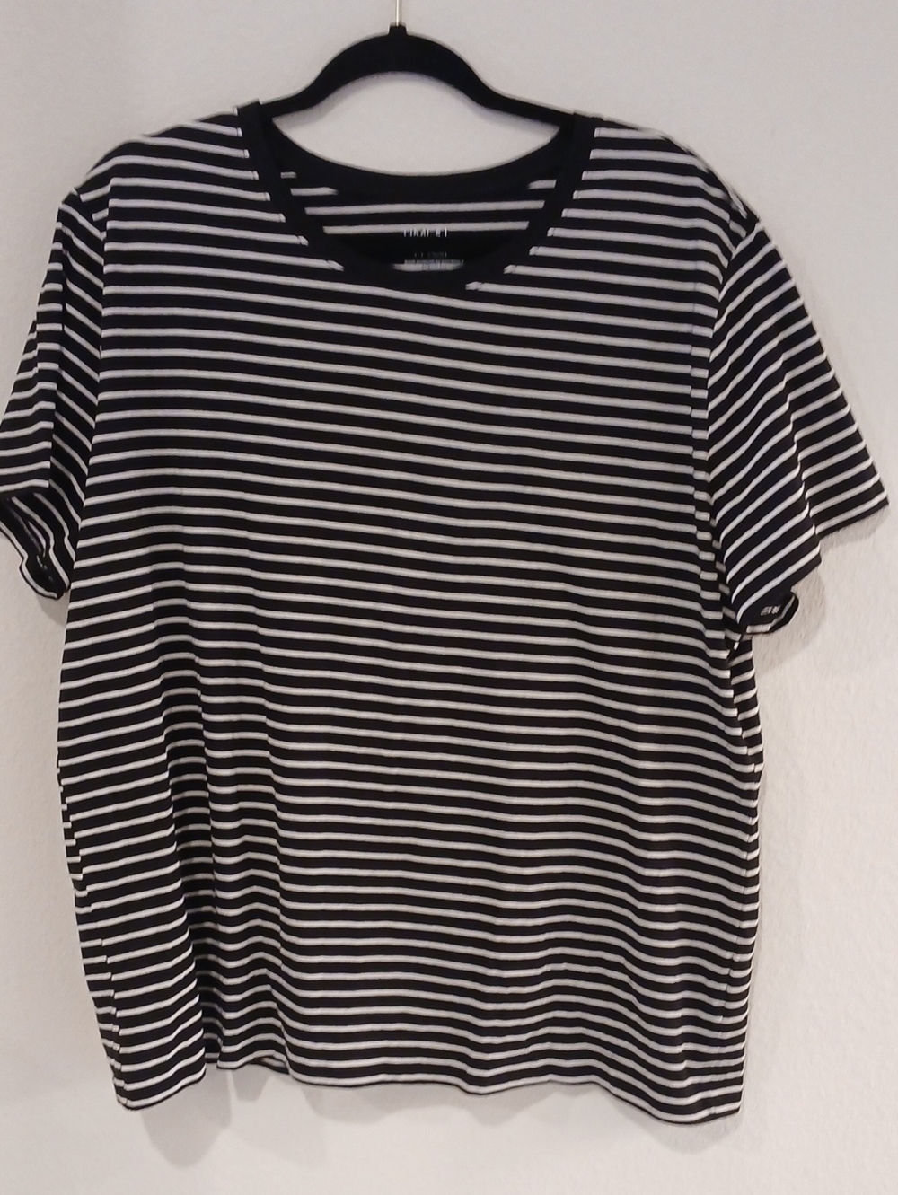 Time and Tru Black and White Striped Short Sleeve Tee